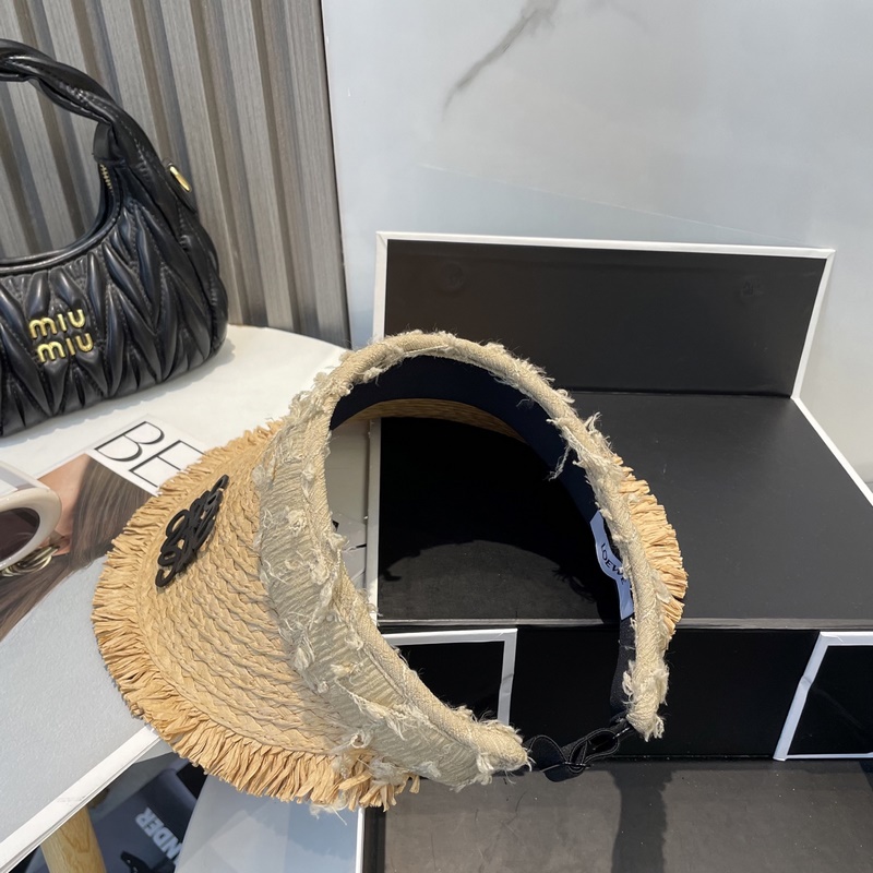 羅意威LOEWE新款空頂帽 看一眼就會(huì)愛上的遮陽帽，夏天的你需要一頂與衆(zhòng)不同的帽