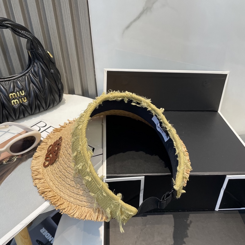 羅意威LOEWE新款空頂帽 看一眼就會愛上的遮陽帽，夏天的你需要一頂與衆(zhòng)不同的帽