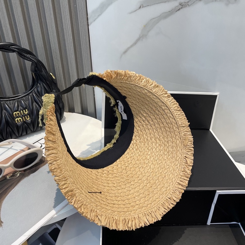 羅意威LOEWE新款空頂帽 看一眼就會愛上的遮陽帽，夏天的你需要一頂與衆(zhòng)不同的帽