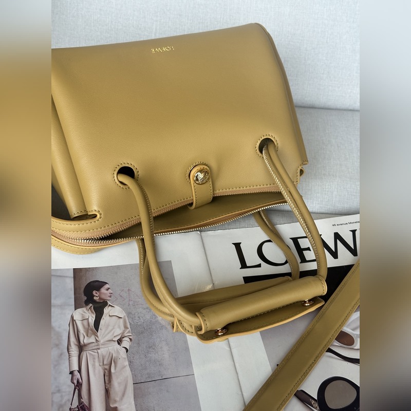 馬德裡madrid 沙漠黃 尺寸：23.5*10*19cm Madrid 具有柔