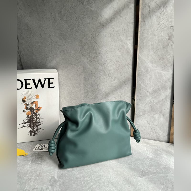 new~ 福袋Flamenco升級(jí)版出貨 選用優(yōu)質(zhì)柔軟小牛皮束口抽繩演繹成福袋造