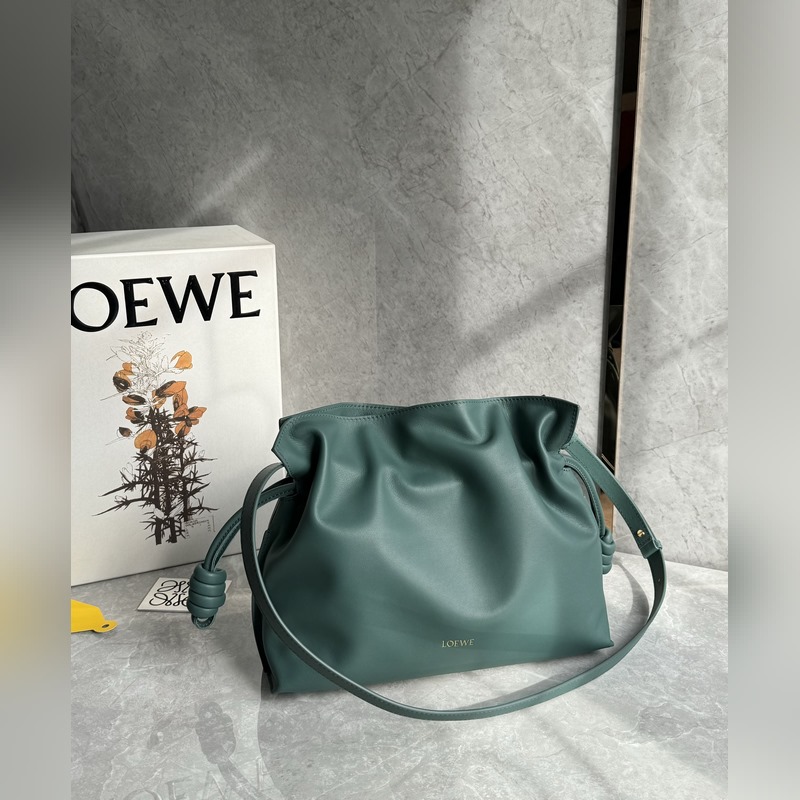 new~ 福袋Flamenco升級(jí)版出貨 選用優(yōu)質(zhì)柔軟小牛皮束口抽繩演繹成福袋造