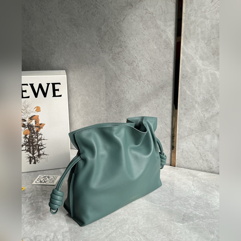 new~ 福袋Flamenco升級(jí)版出貨 選用優(yōu)質(zhì)柔軟小牛皮束口抽繩演繹成福袋造