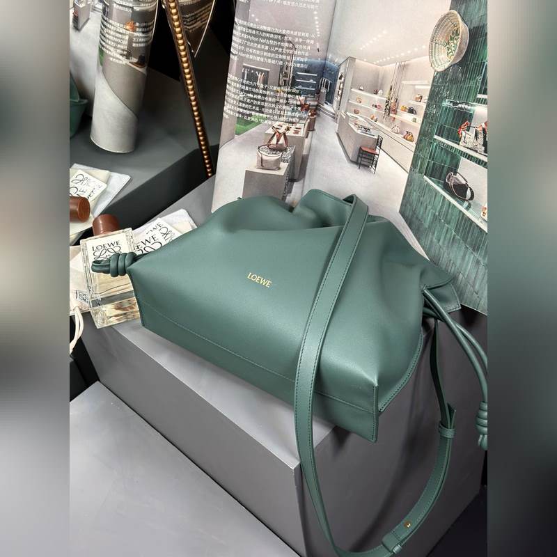 Flamenco clutch --中號福袋[亞丁綠] 尺寸：30-24.5-