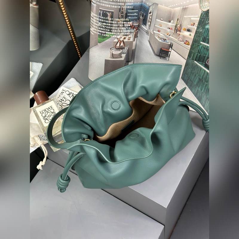 Flamenco clutch --中號福袋[亞丁綠] 尺寸：30-24.5-