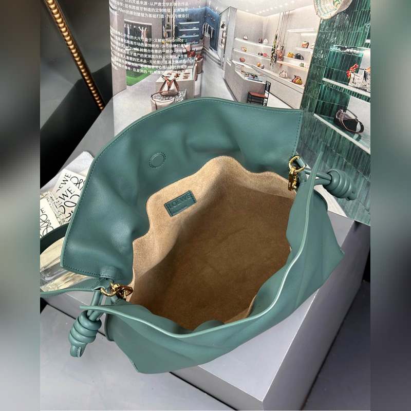 Flamenco clutch --中號福袋[亞丁綠] 尺寸：30-24.5-