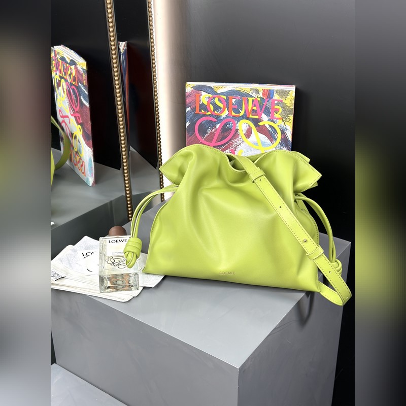 福袋[草綠色] 尺寸：30-24.5-10.5cm 全新升級 新增燙金品牌徽