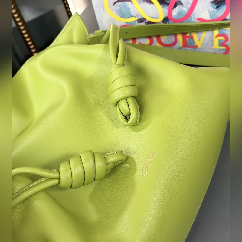 福袋[草綠色] 尺寸：30-24.5-10.5cm 全新升級 新增燙金品牌徽