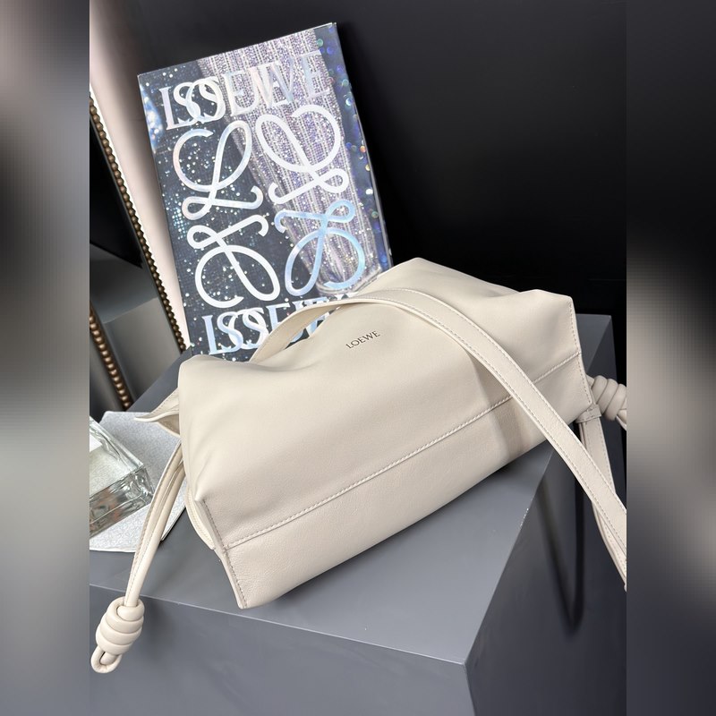 福袋[米白] 尺寸：30-24.5-10.5 全新升級 新增燙金品牌logo