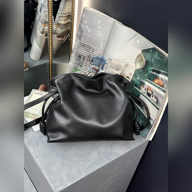 福袋[黑色] 尺寸：30-24.5-10.5 全新升級 新增燙金品牌logo