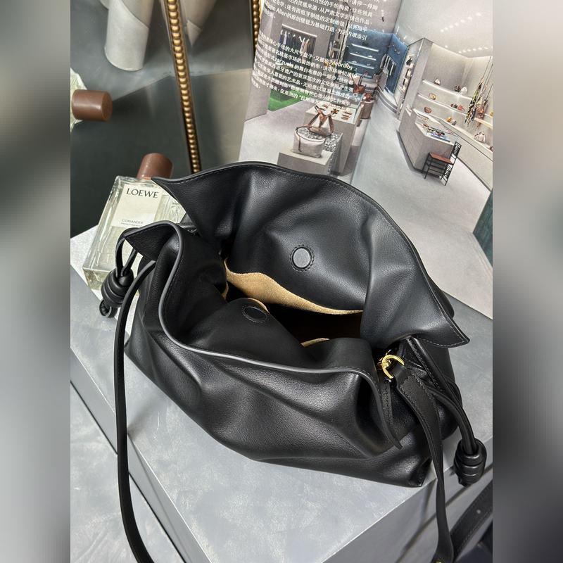 福袋[黑色] 尺寸：30-24.5-10.5 全新升級 新增燙金品牌logo