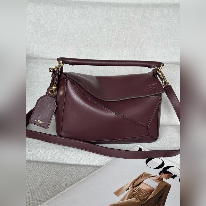 新品 酒紅色 小號納帕羊皮革 Featherlight Puzzle 手袋 Fe