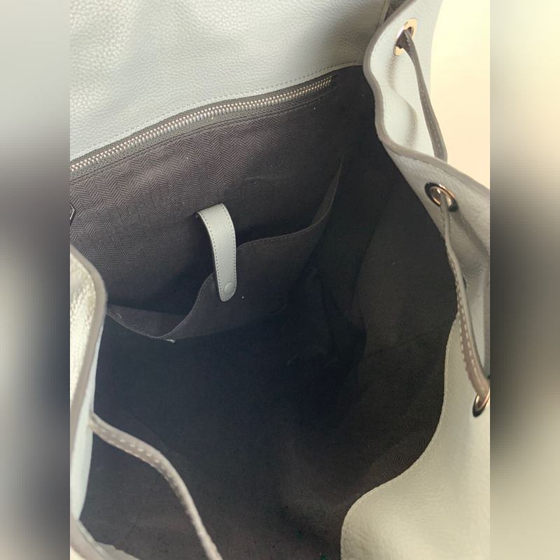 青銅色 、回貨 LOEWE Puzzle Backpack 色上新型號324超大