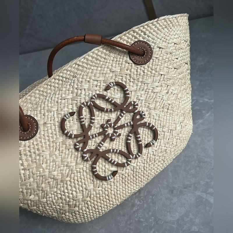 new 爆款菜籃子 現貨秒發 Anagram Basket 草編包 純手工編織而