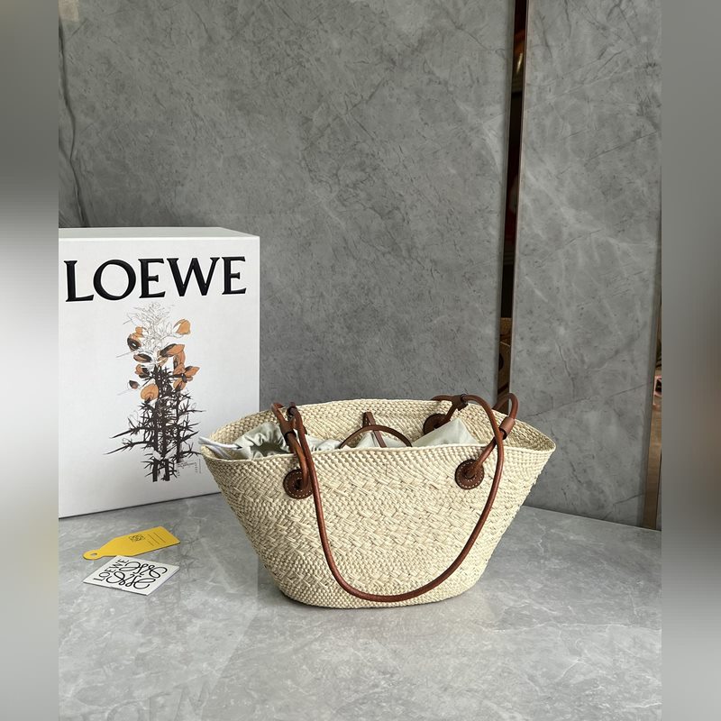 new 爆款菜籃子 現貨秒發 Anagram Basket 草編包 純手工編織而