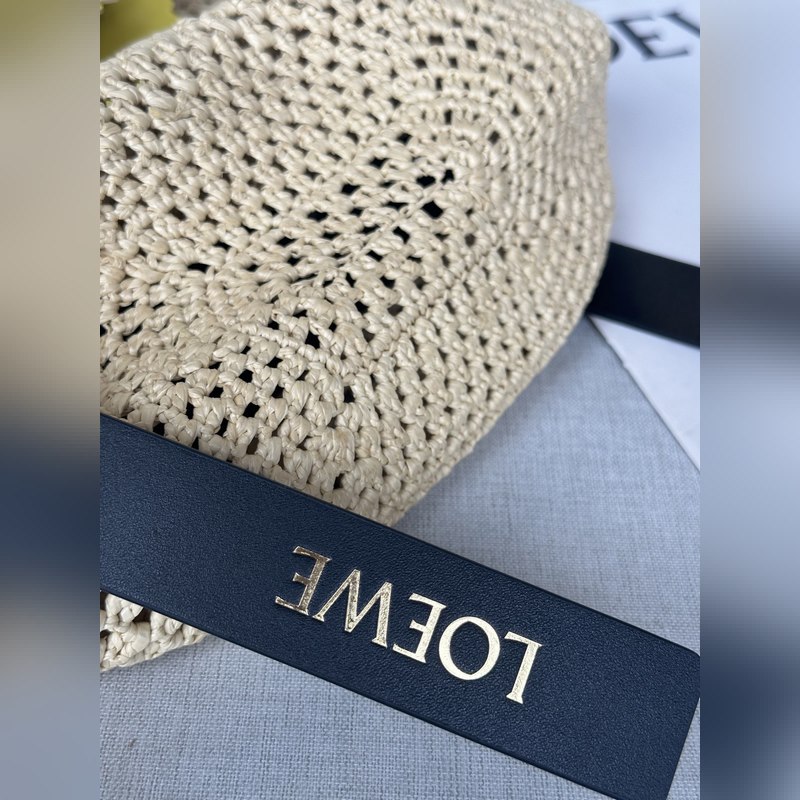 羅意威Paula s 去班味兒的通勤草編包. 純手工制作.(完美主義者慎入) 上