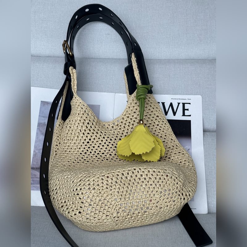 羅意威Paula s 去班味兒的通勤草編包. 純手工制作.(完美主義者慎入) 上