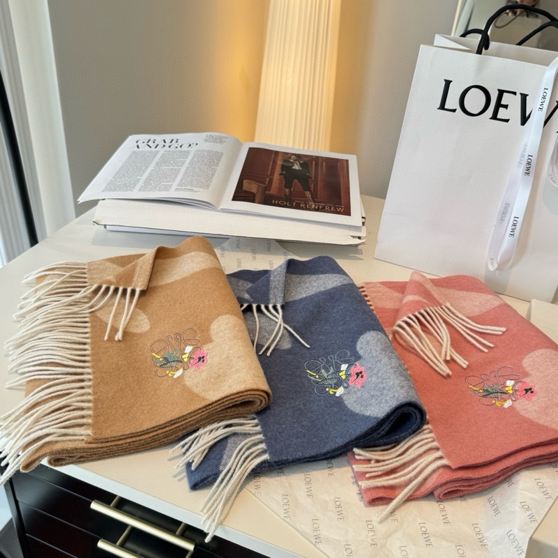 上新！Loewe · 羅意威 難得一見的溫柔配色，低調(diào)又不失優(yōu)雅 ]重點推薦 雙