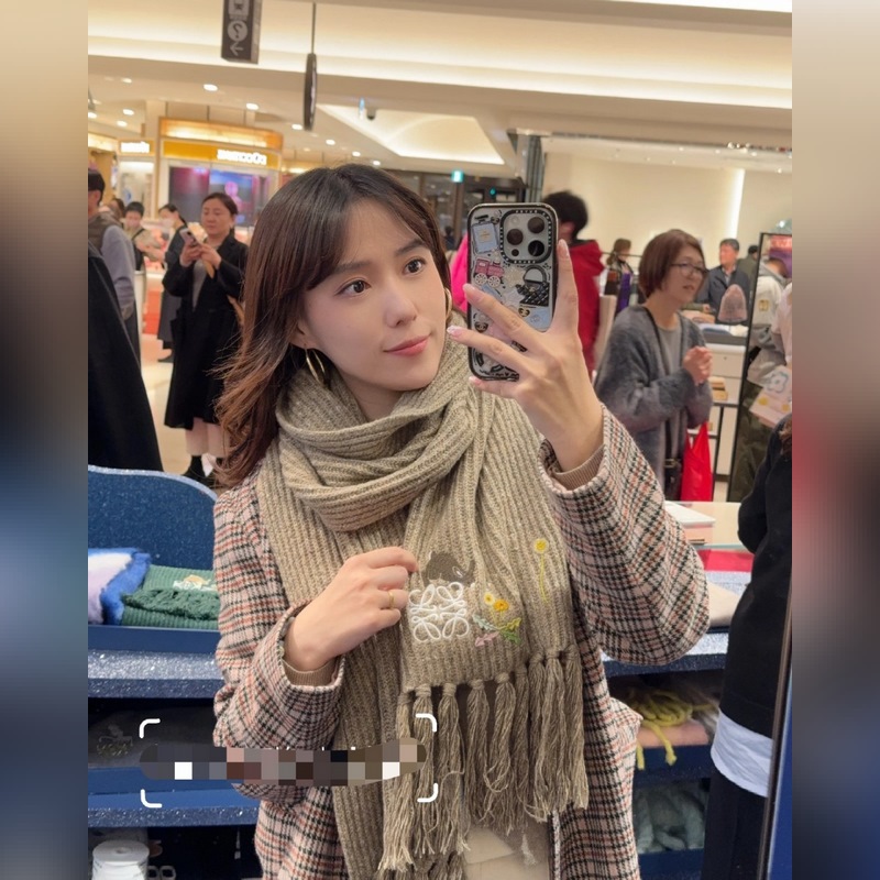 LoewexSunafujita聯名款 小兔花卉刺繡流蘇 原單！重磅推薦！新款針