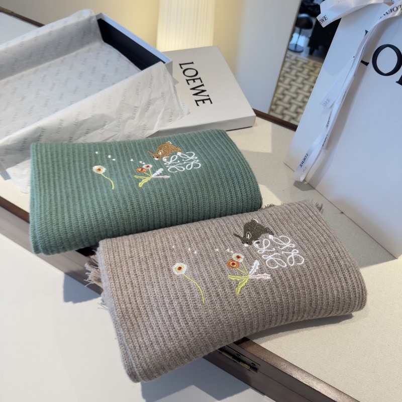 LoewexSunafujita聯名款 小兔花卉刺繡流蘇 原單！重磅推薦！新款針