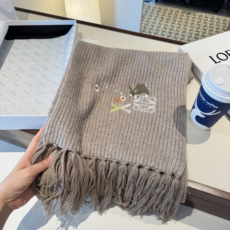 LoewexSunafujita聯名款 小兔花卉刺繡流蘇 原單！重磅推薦！新款針