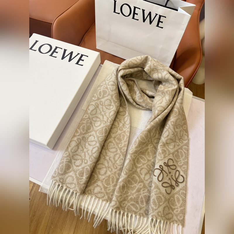 火爆全網(wǎng)的 Loewe ，原單品質(zhì)！ · - 雙面Anagram 緹花圖案 奶茶