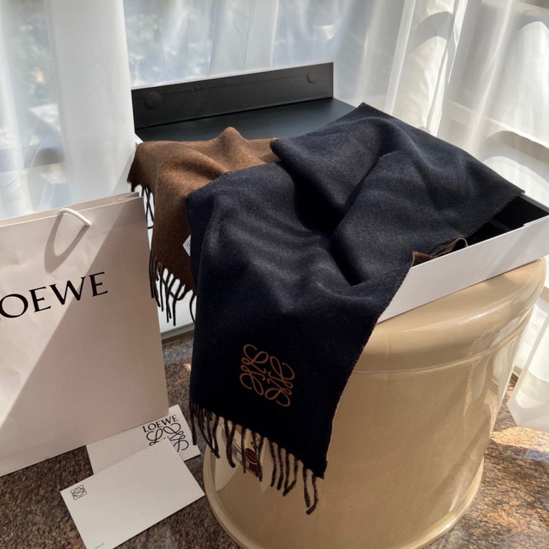 [ Loewe · 羅意威難得一見的溫柔配色，低調又不失優雅 ]重點推薦 雙面配