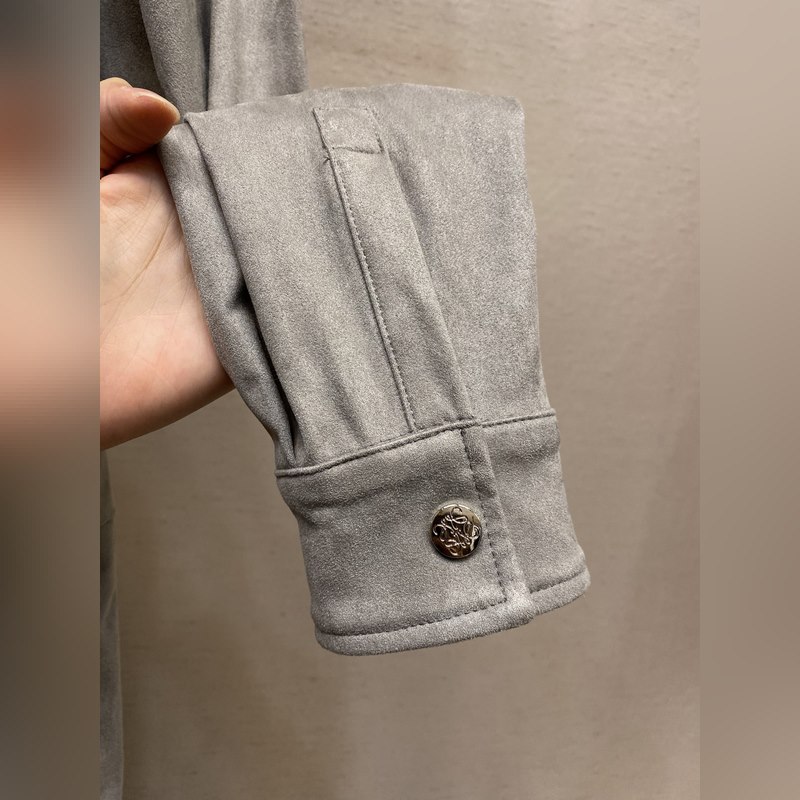 Loewe、2026SS秋冬新款休閑外套，最值得入手的一款經(jīng)典外套，簡(jiǎn)單低調(diào)奢華