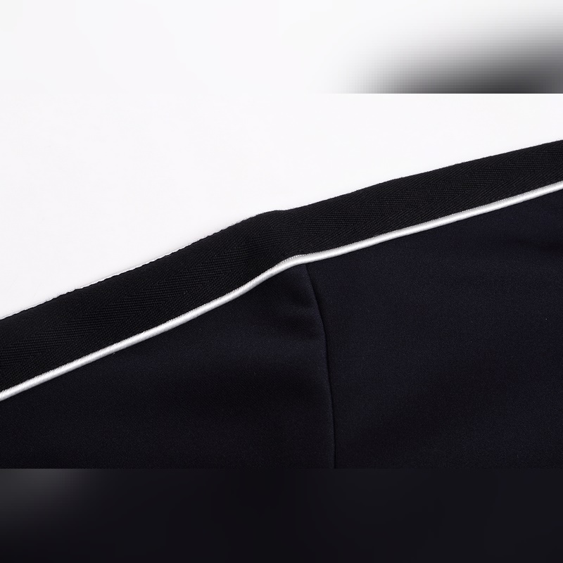 衣服LOEWE 26ss科技平紋針織運(yùn)動(dòng)服 正品12900購(gòu)入 定染科技平紋面料