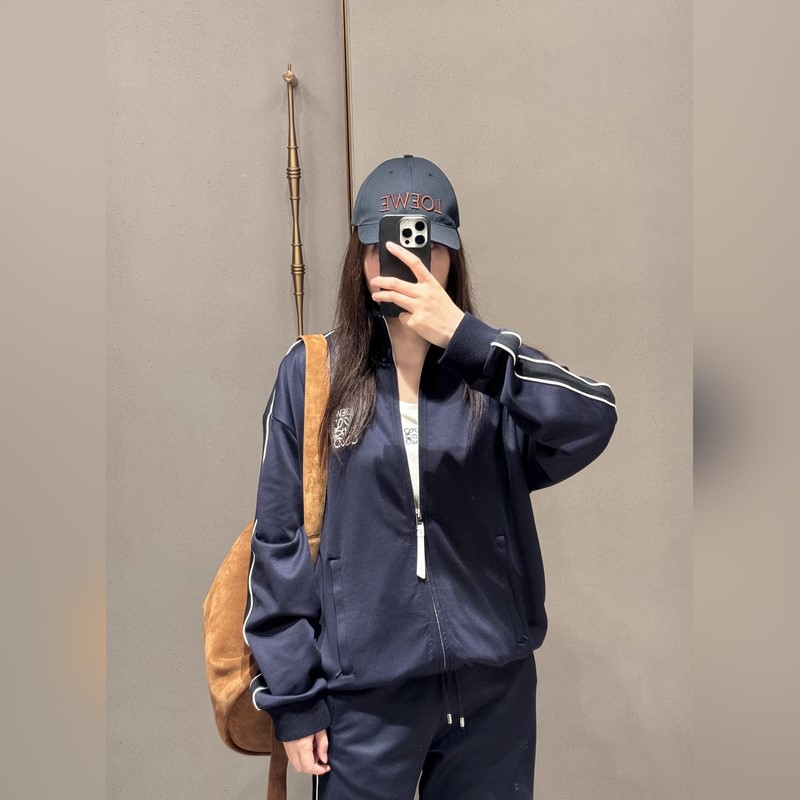 衣服LOEWE 26ss科技平紋針織運動服 正品12900購入 定染科技平紋面料