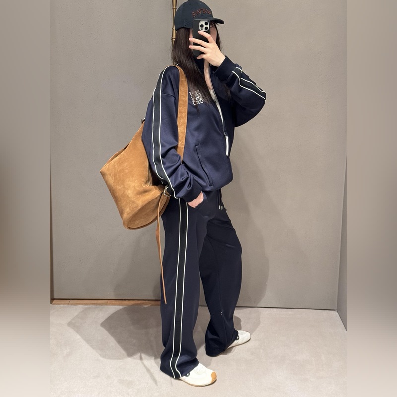 衣服LOEWE 26ss科技平紋針織運動服 正品12900購入 定染科技平紋面料