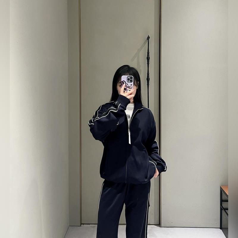 衣服LOEWE 26ss科技平紋針織運動服 正品12900購入 定染科技平紋面料