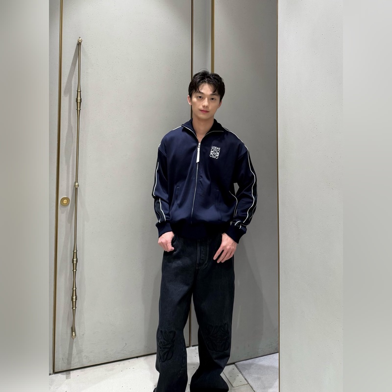 衣服LOEWE 26ss科技平紋針織運動服 正品12900購入 定染科技平紋面料