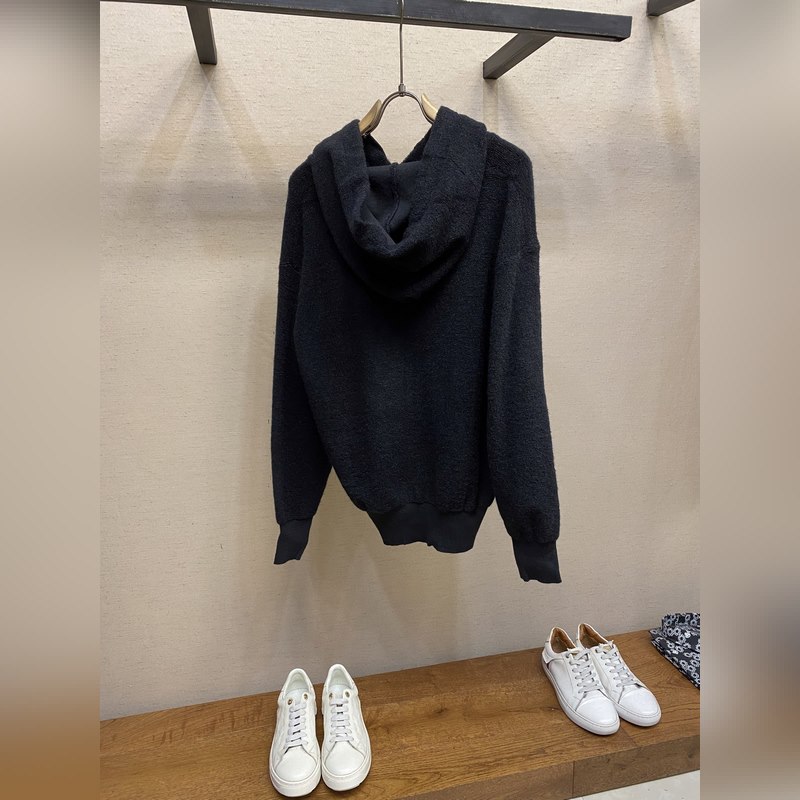 Loewe，刺繡小標羊毛圈針織帽衫 面料：采用55美麗奴羊毛圈面料，搭配45%