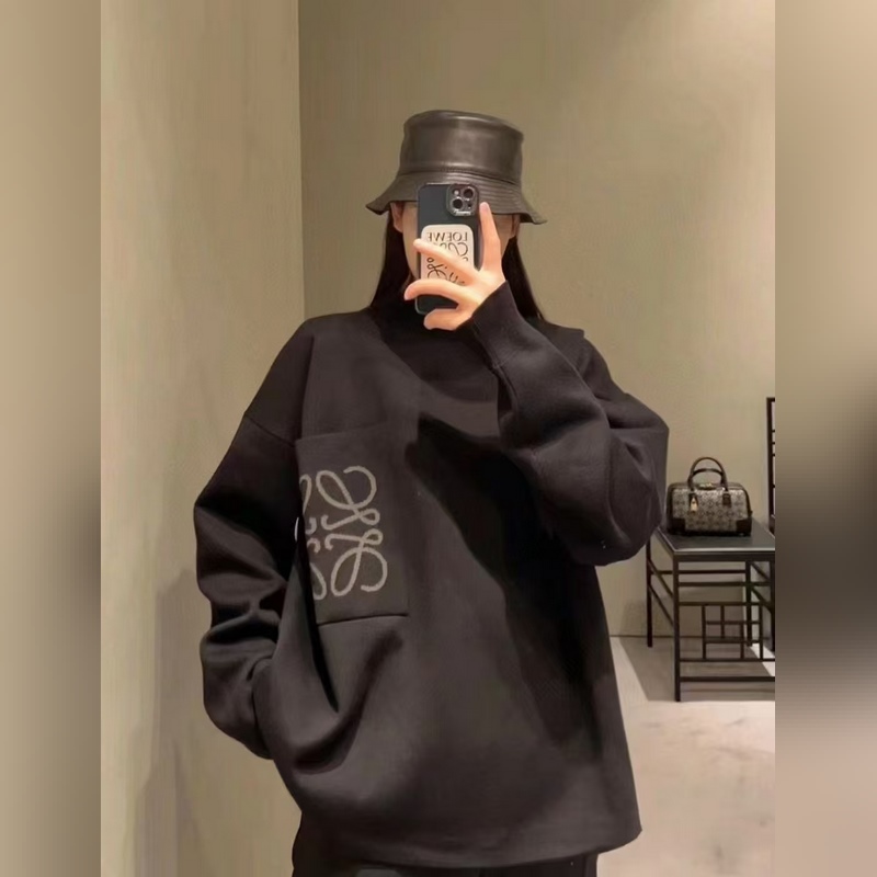 LOEWE口袋提花毛衣 面料選擇： 選用49%粘纖43%棉和少量錦綸和氨綸織成。