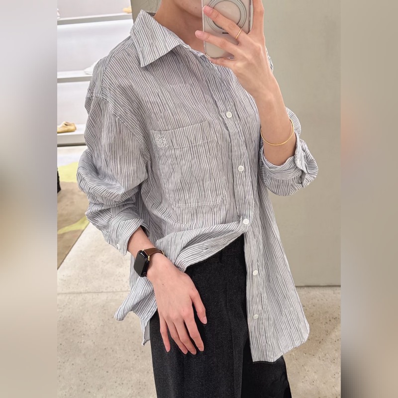 羅意威 。LOEWE 26ss輕質(zhì)紋理?xiàng)l紋刺繡襯衫 正品5609購入 定制全棉