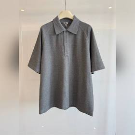 LOEWE 羅意威新款寬松POLO 珠地複合面料 拼接剪裁上身自帶線(xiàn)條感 時(shí)尚寬