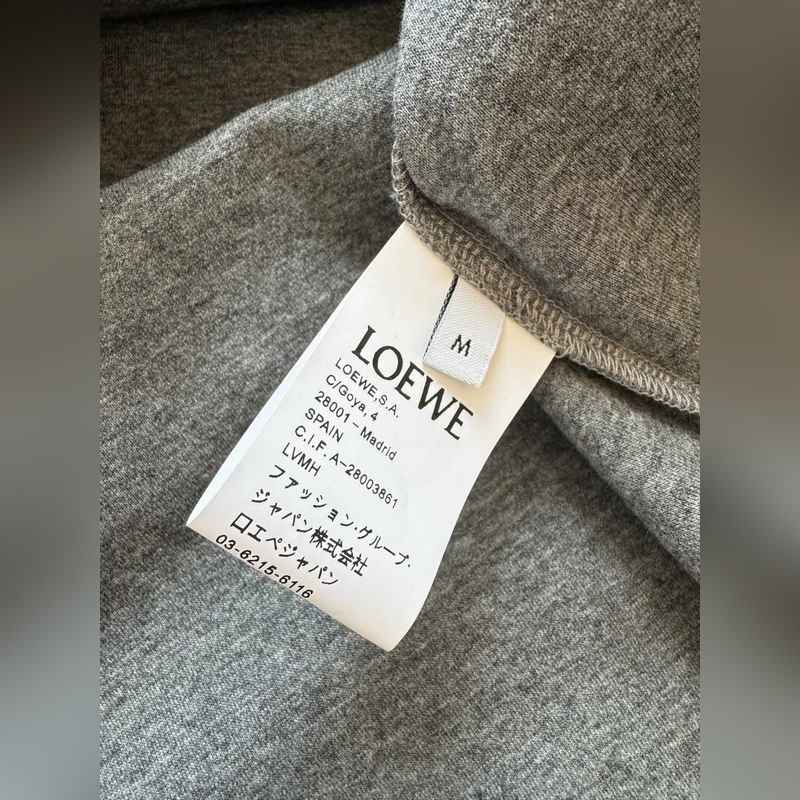 LOEWE 羅意威新款寬松POLO 珠地複合面料 拼接剪裁上身自帶線條感 時尚寬