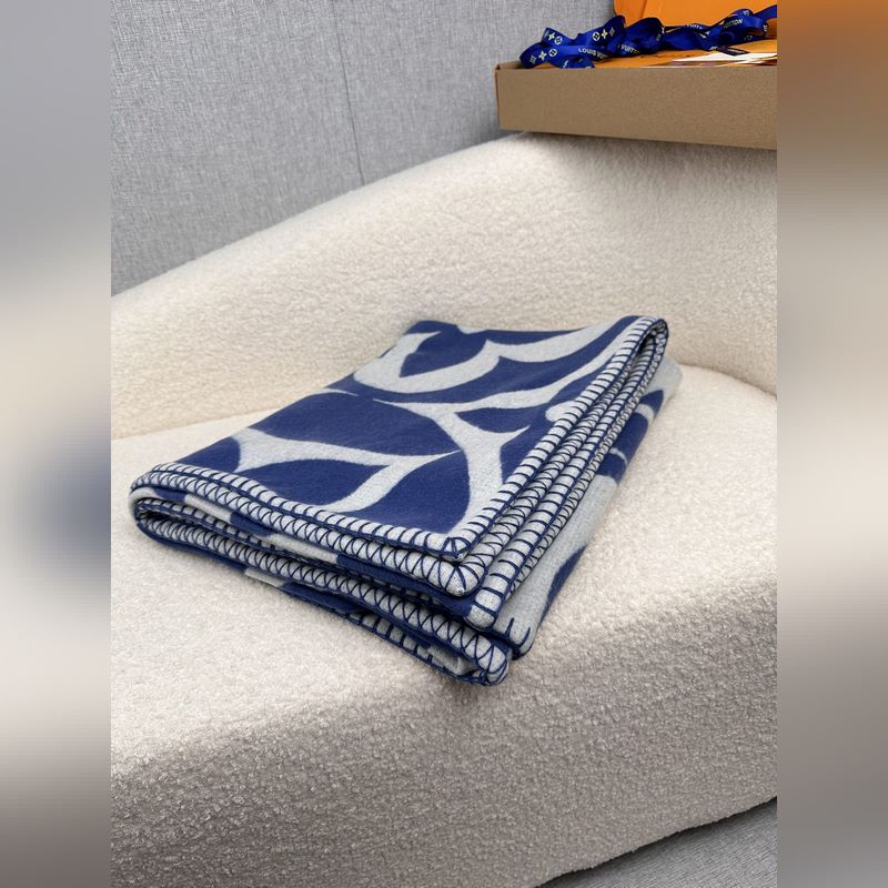 LOUIS VUITTON(路易威登)女士lv medallion 毯子：LVM