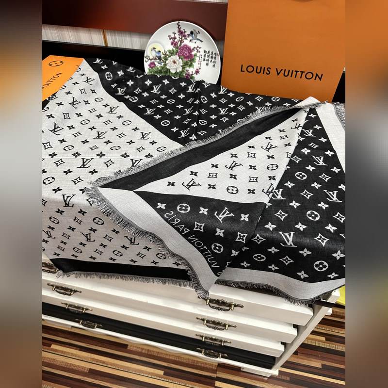 LV 2026重磅推薦經典款L家人手必敗一條最最經典款 采用暗紋提花 技術重