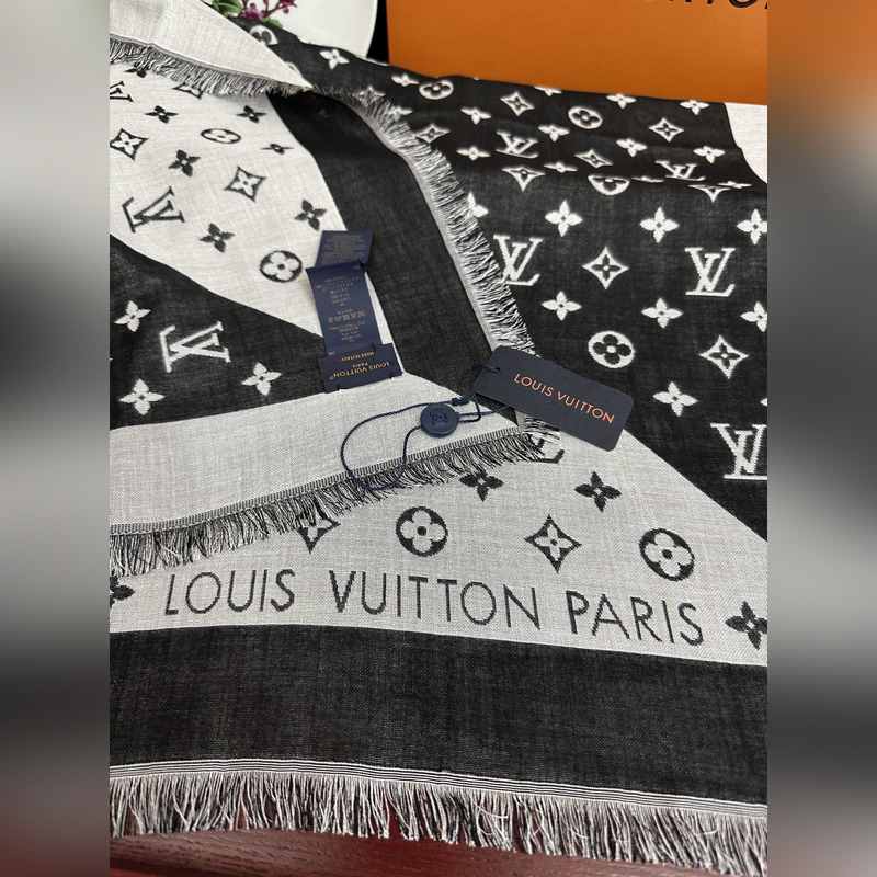 LV 2026重磅推薦經典款L家人手必敗一條最最經典款 采用暗紋提花 技術重