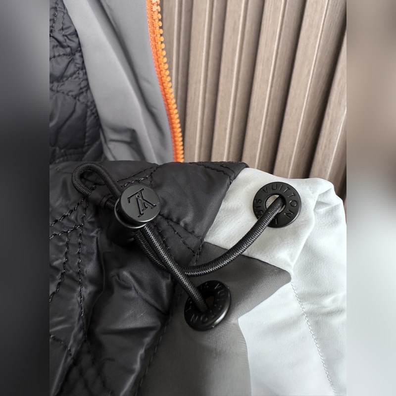 (淺灰~)LVLouis Vuitton25FW秋冬新款戶外連帽棉服沖鋒衣 進口