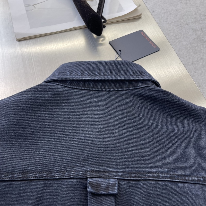 -Louis Vuitton 2026春夏新品牛仔外套 時裝圈人氣極為火熱的單