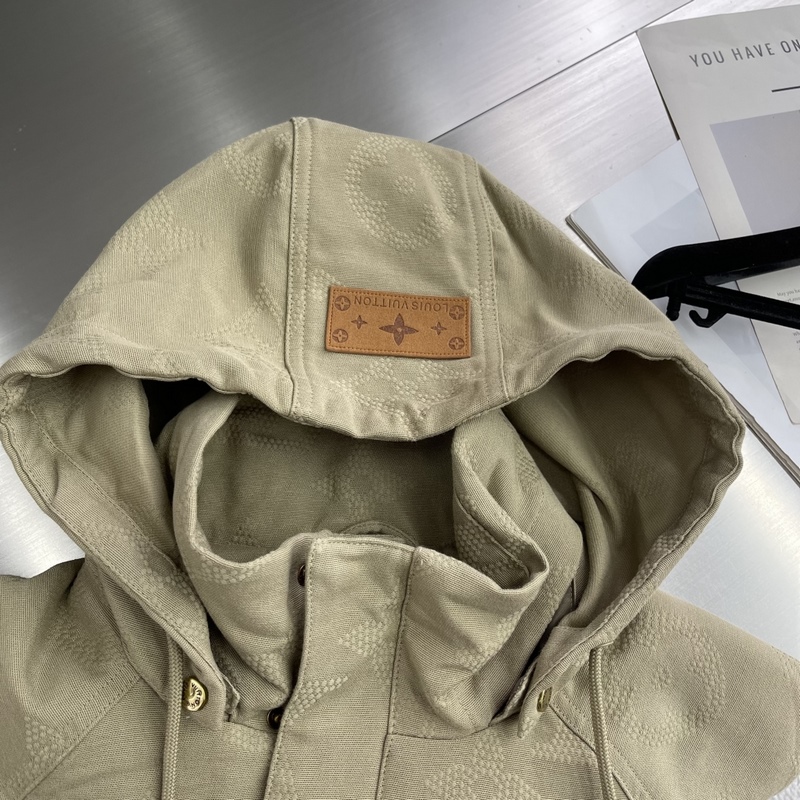 -Louis Vuitton 25年秋季新款夾克 定制面料輔料配件，整體刺繡印