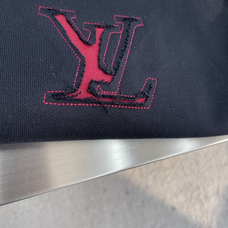 -Louis Vuitton 2026fw秋冬新款衛衣，精美工藝圓領款，特制純