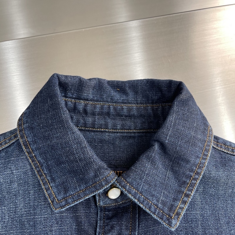 -Louis Vuitton  26ss新款 牛仔上衣出自 2026 秋冬秀