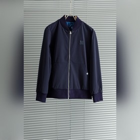 Louis VuittonLV [雙面穿]] MONOGRAM 印花防風 . 本