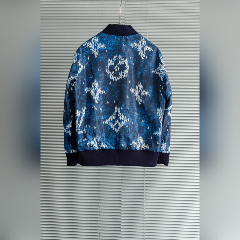 Louis VuittonLV [雙面穿]] MONOGRAM 印花防風 . 本