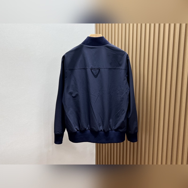 Louis Vuitton26ss---雙面風衣休閑外套，時尚與實用的完美融合！