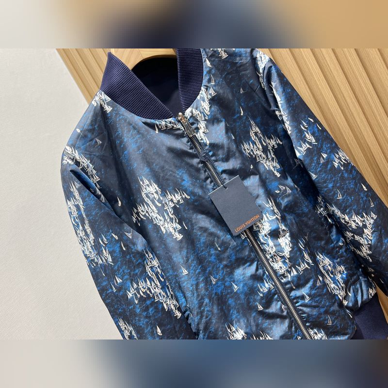 Louis Vuitton26ss---雙面風衣休閑外套，時尚與實用的完美融合！